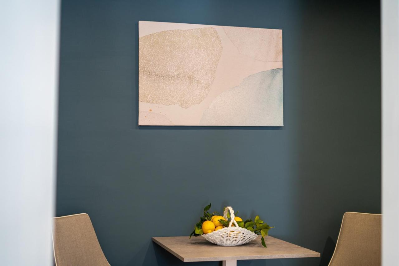 Alma Sorrento Suite Exterior photo